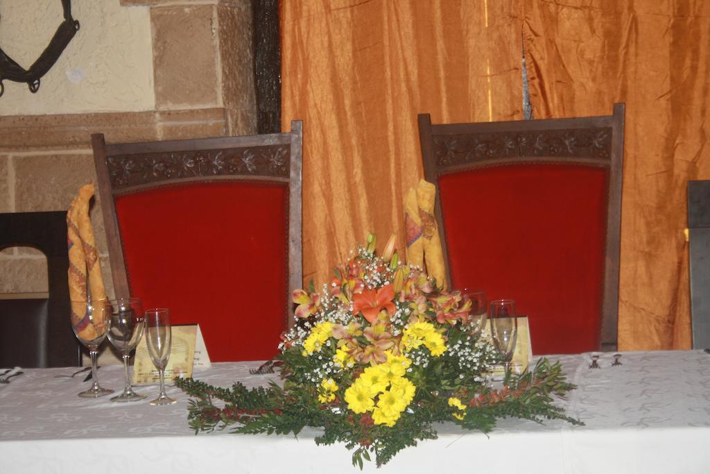 Hostal Restaurante La Diligencia Cunit Extérieur photo