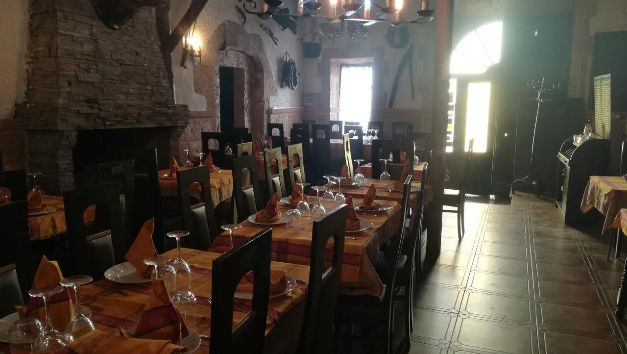 Hostal Restaurante La Diligencia Cunit Extérieur photo