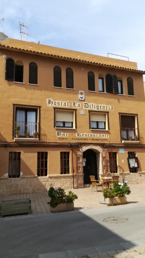 Hostal Restaurante La Diligencia Cunit Extérieur photo